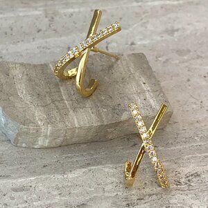 NEW~ Anthropologie Shashi "Kriss Kross" pave Crystal 18K gold stud "X" Earring